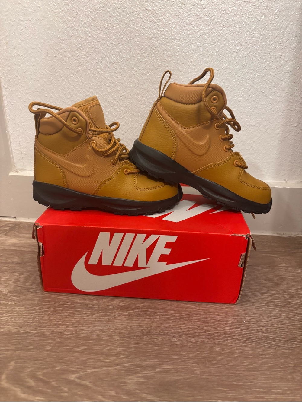 Nike Manoa Little Kids Boot